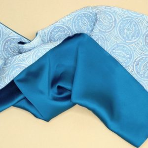 Etole 100% soie imprimée Œil Bleu Ciel doublée bleu canard