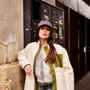 Polaire en polyester recyclé · crème et vert olive