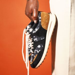 Baskets en wax arusha ébène · noir et blanc