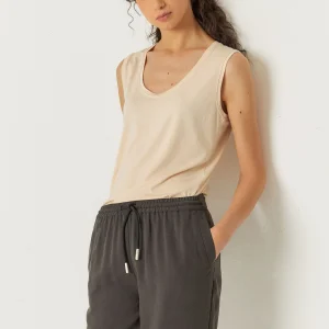 Débardeur col rond en modal zur 2 · beige