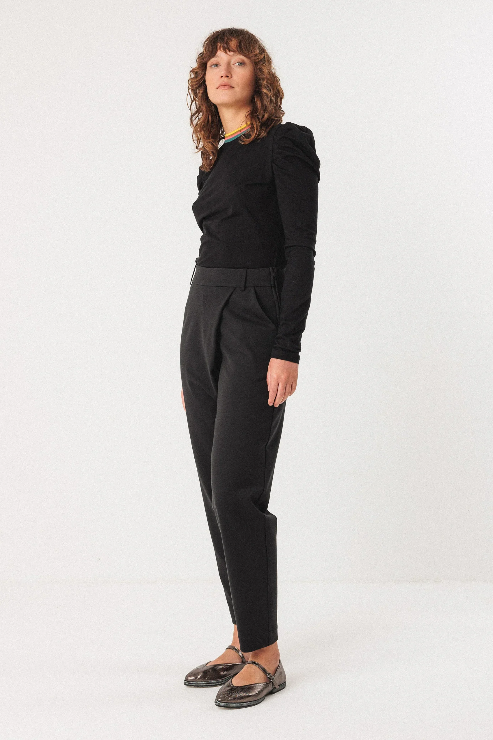 Tee-shirt à manches longues et col montant en coton bio oldar · noir et multicolore – Image 3